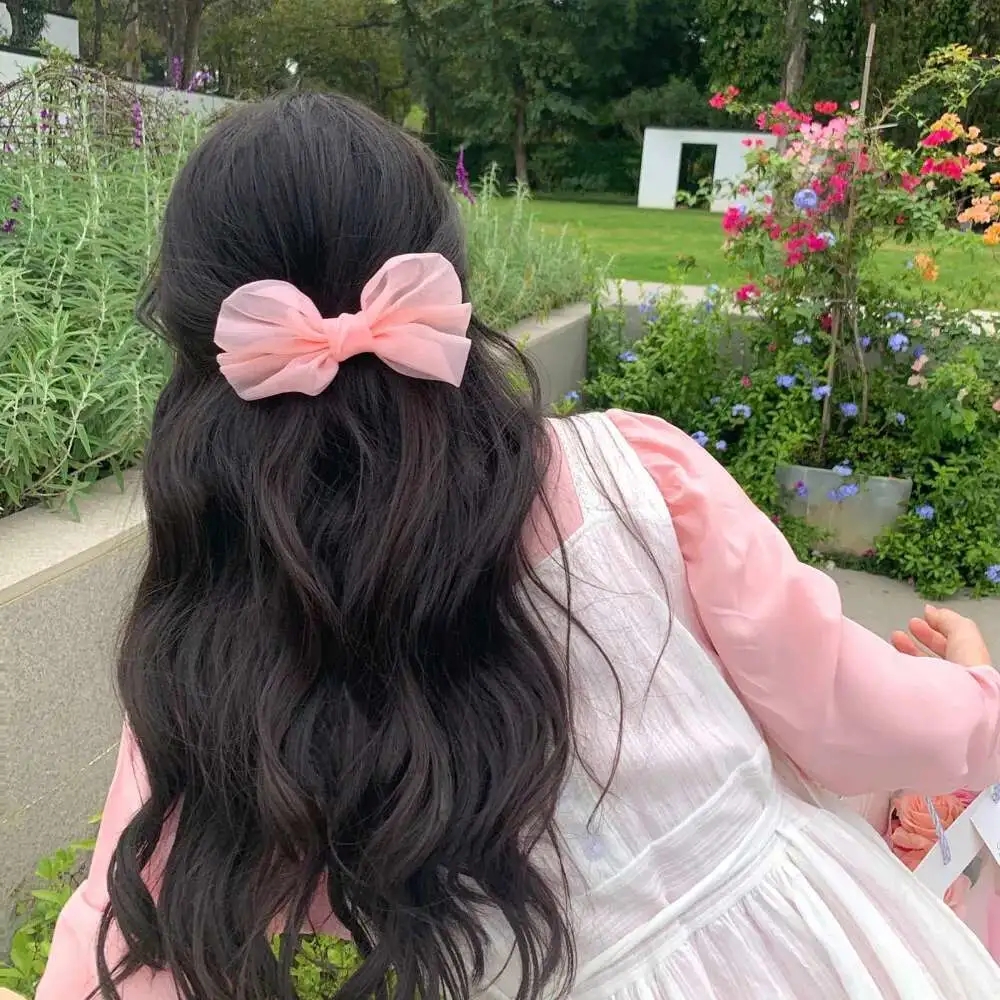 伊丽莎·施莱辛格：去掉面纱